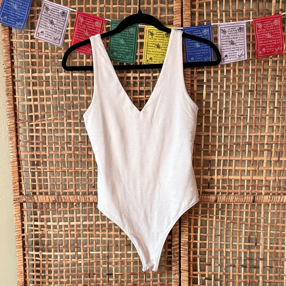 Vuori Bodysuit